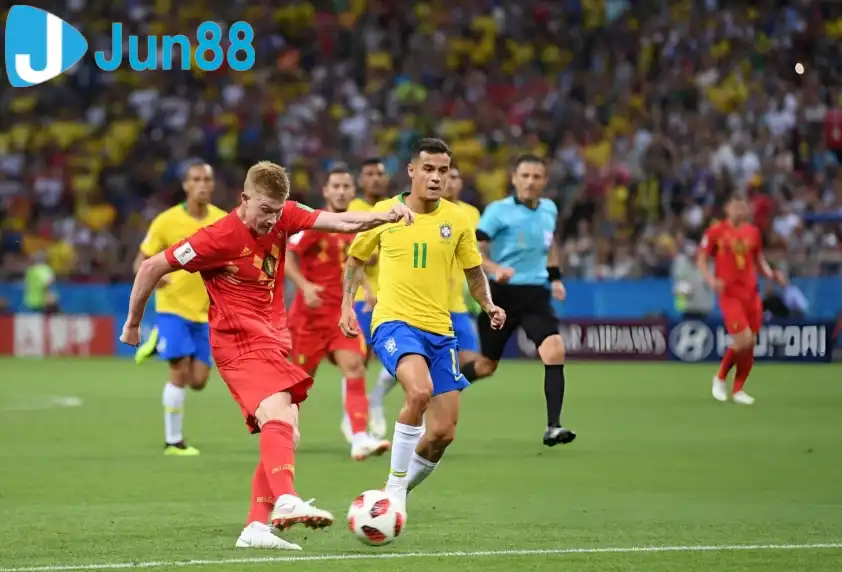 De Bruyne là nhân tố quan trọng trong lối chơi của ĐT Bỉ trong một thập kỷ trở lại đây De Bruyne là nhân tố quan trọng trong lối chơi của ĐT Bỉ trong một thập kỷ trở lại đây